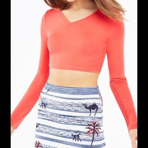 Crop top with long sleeves 94% rayon 6% spandex